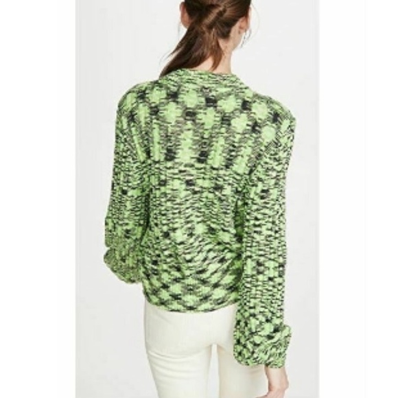BlankNYC Women's Green The Clash Crew
Neck Balloon Sleeves Sweater - Picture 8 of 16